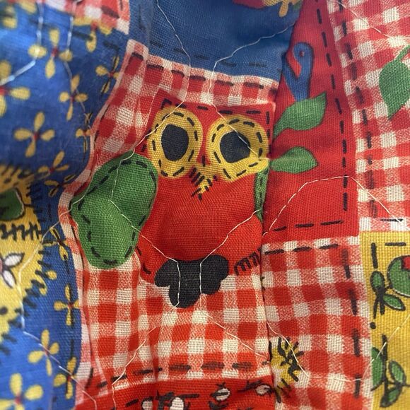 Vintage Cottage Core Quilted Shoulder Bag. Flap Closure. Eyelet Lace. Boho. - Picture 8 of 11